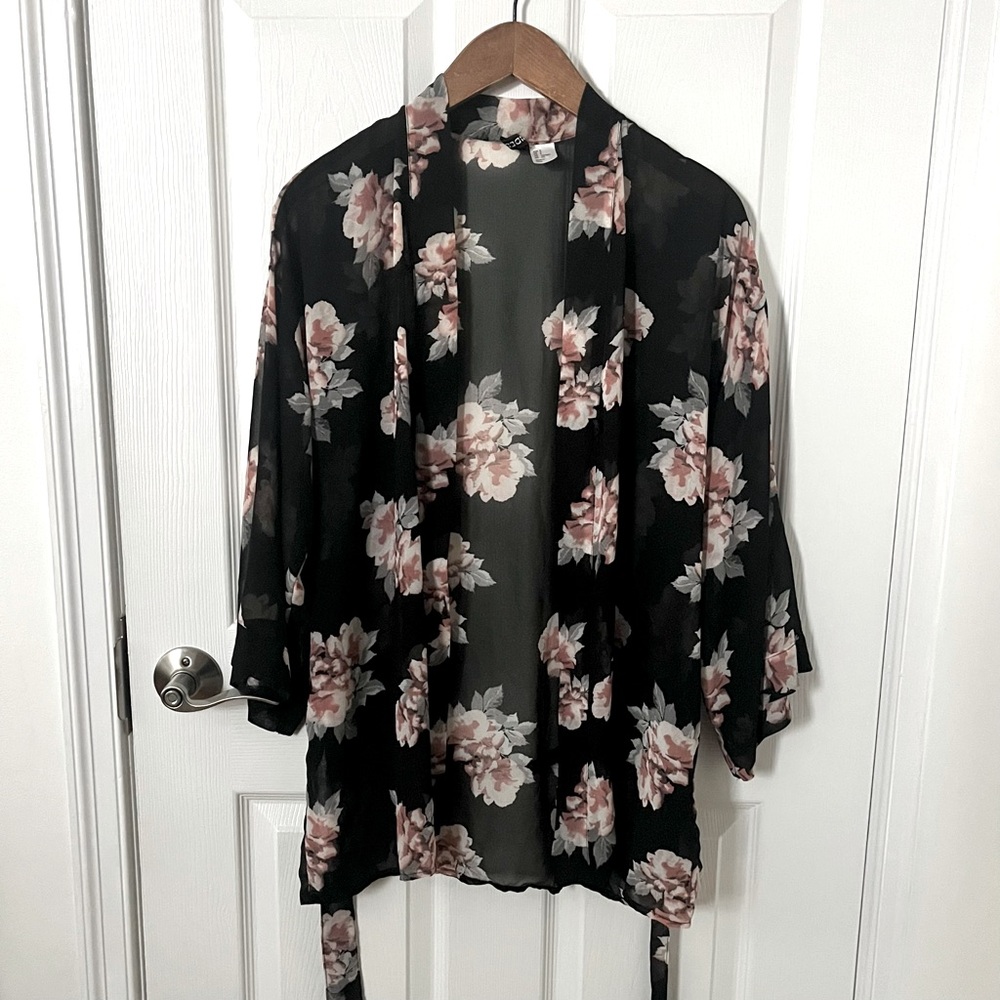 Divided by H&M Sheer Floral Kimono